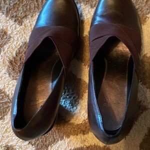 Dansko shoe